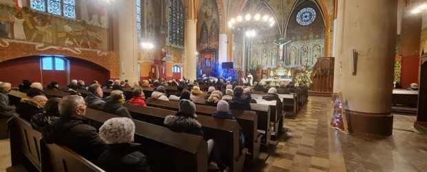 OLSZTYN | Modlimy się za Polskę