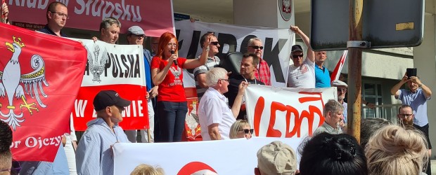 [niezalezna.pl] Szefowa Klubu Gazety Polskiej w Słupsku po głosowaniu ws. migrantów: „Nie ma mowy o składaniu broni!”
