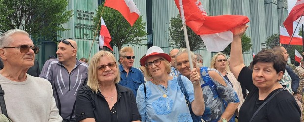 WARSZAWA | Klubowicze GP wspierają sędziów i bronią wygranej Karola Nawrockiego