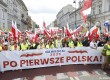[FOTOGALERIA] – WARSZAWA| 6 sierpnia – Tysiące Polaków pod Sejmem. Wyjątkowy „Biało-czerwony marsz dla prezydenta” Klubów GP