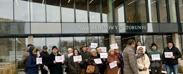 [NIEZALEZNA.PL] Proces pani Izabeli – odwołano dzisiejszą rozprawę. Ludzie od Owsiaka nie przyszli
