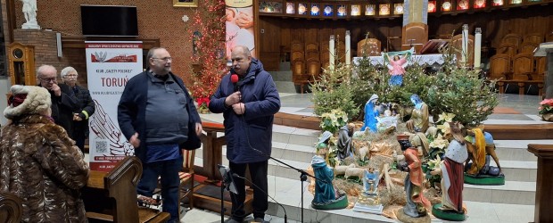 TORUŃ / CZERNIKOWO | Koncert patriotycznych kolęd w wykonaniu Pawła Piekarczyka