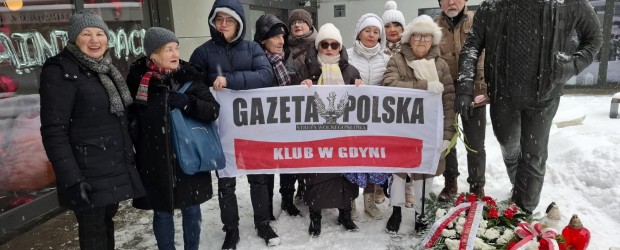 GDYNIA | Upamiętnienie 22. rocznicy śmierci Ryszarda Kuklińskiego