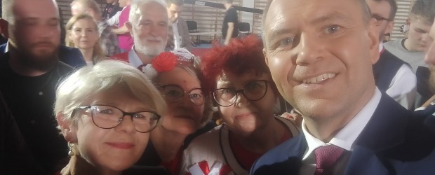 Klubowicze „GP” m.in. z Buska-Zdrój i Kielce-Centrum wspierają Prezydenta RP w Chmielniku