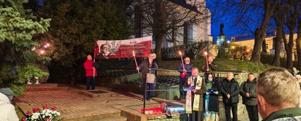 PIOTRKÓW TRYB. | Rocznica Tragedii Smoleńskiej