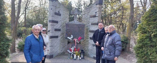 ŚREM | 16. rocznica tragedii smoleńskiej. Śrem pamięta.