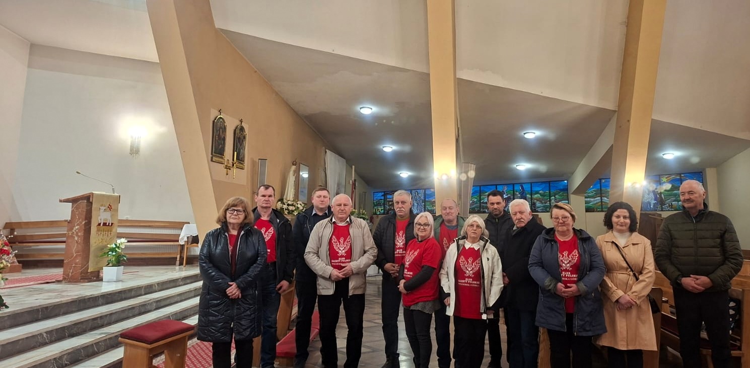 WĘGIERSKA GÓRKA | Msza święta w 16. rocznicę w intencji Ojczyzny i poległych pod Smoleńskiem