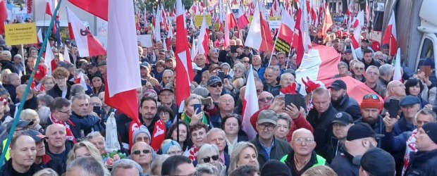 DZIERŻONIÓW | Manifestacja w obronie Trybunału Konstytucyjnego